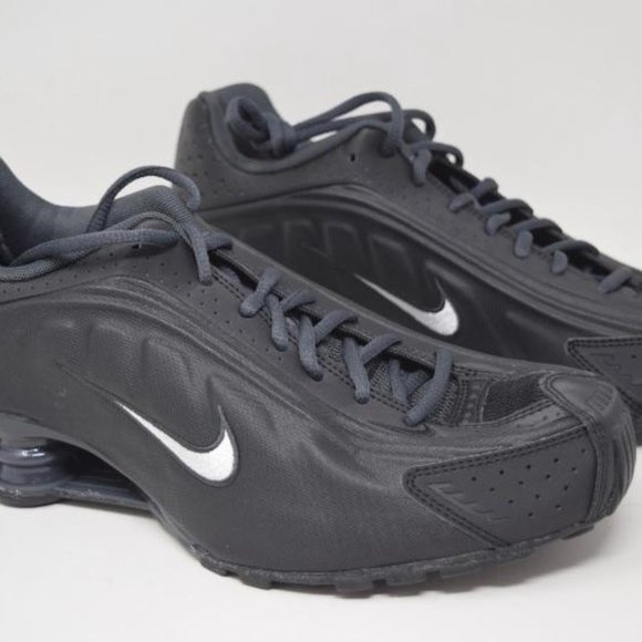 nike shox anthracite